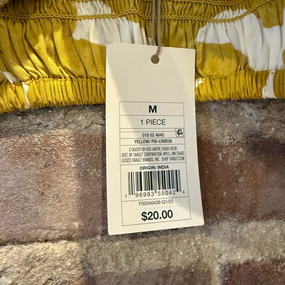 NWT Smocked Top - Picture 2 of 2